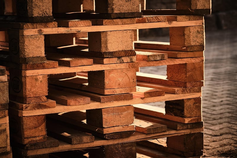 Vertical Pallet Garden Ideas